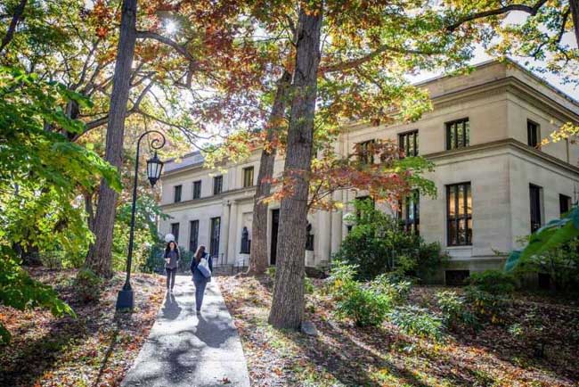 走近全美第一的女子学院——Wellesley College韦尔斯利学院