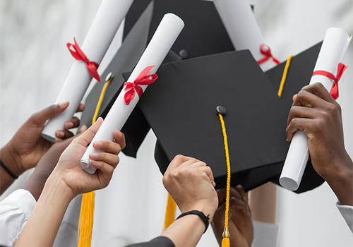 在中学该怎么做才能顺利进入常春藤